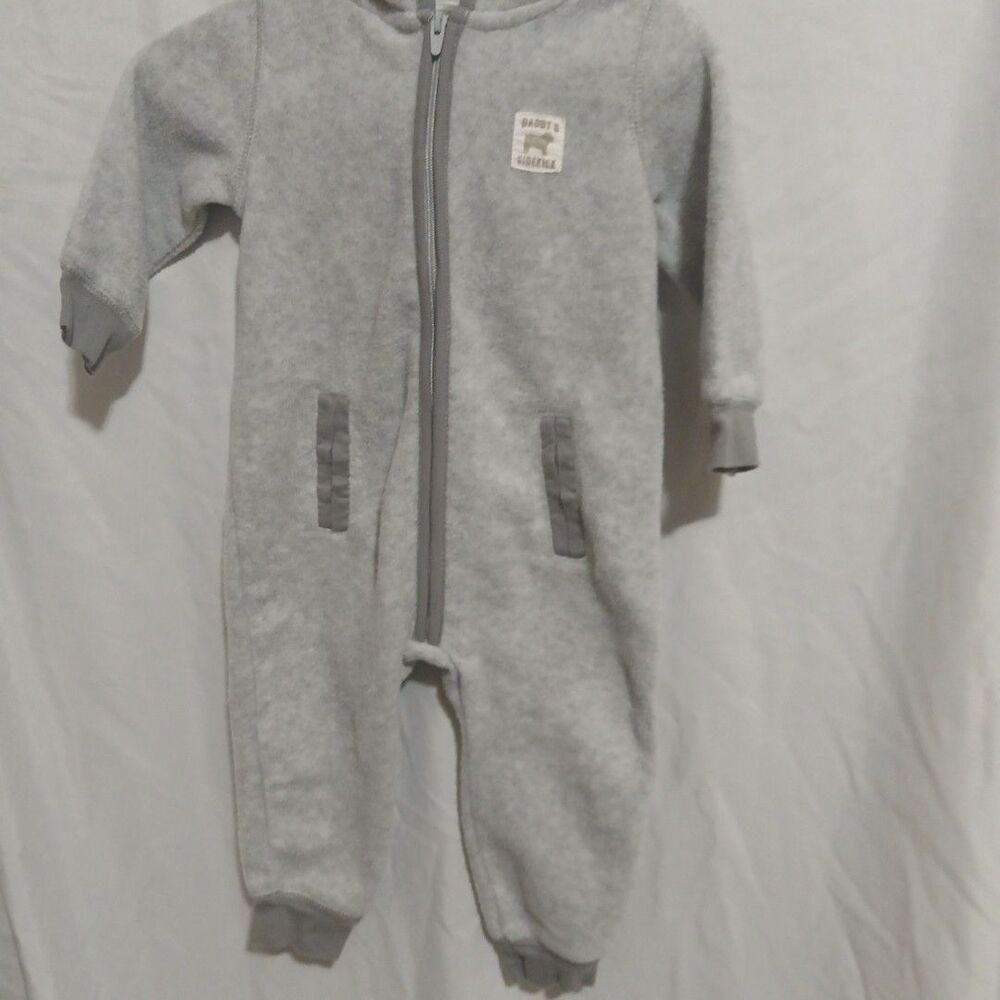Carter’s One Piece Full Zip Hooded Outfits Size 9 Months Grey Warm Soft